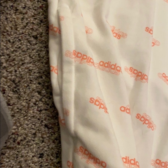 Sweatshirt - Picture 3 of 3